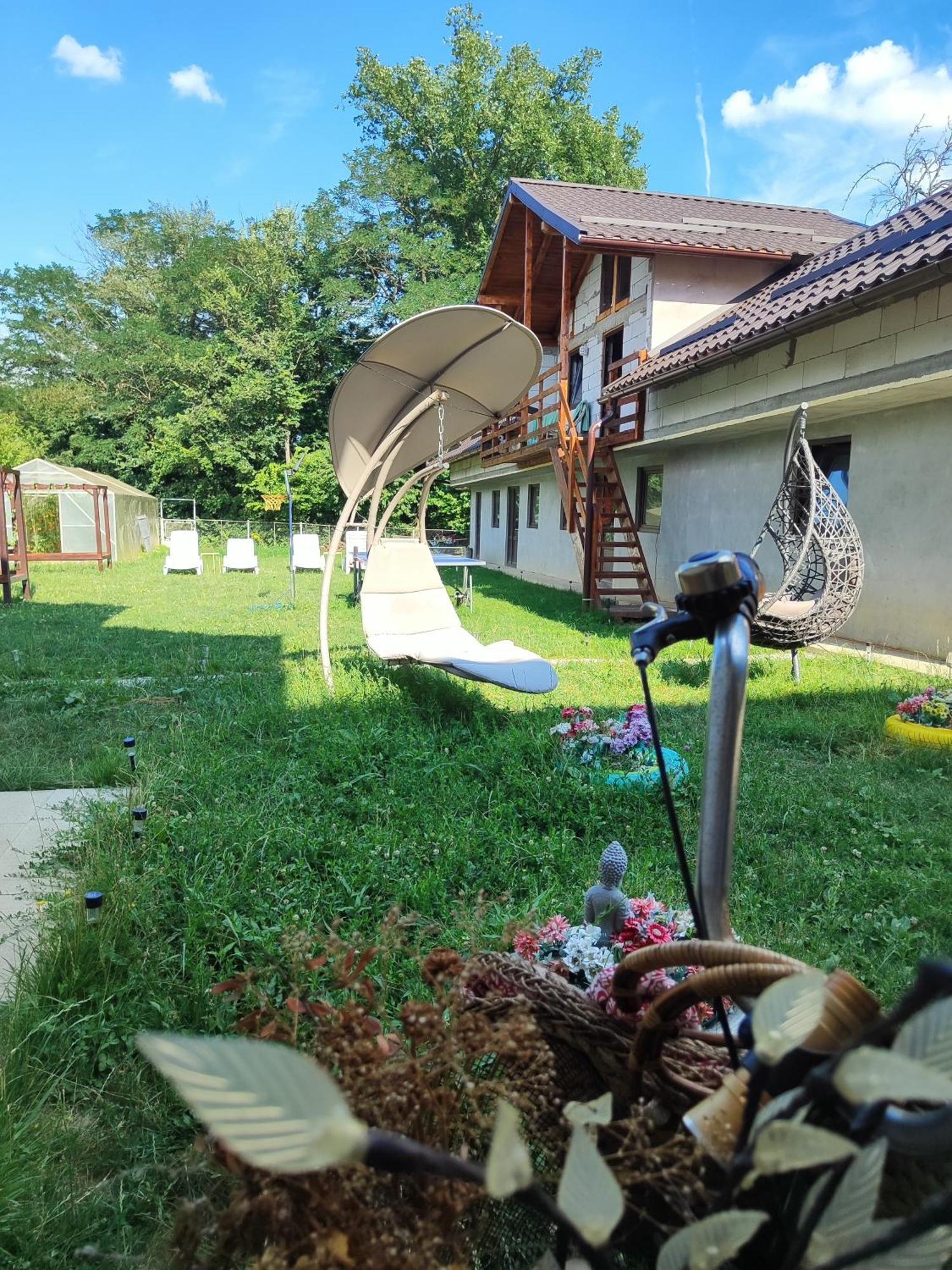 Happy Home Călimăneşti Zewnętrze zdjęcie